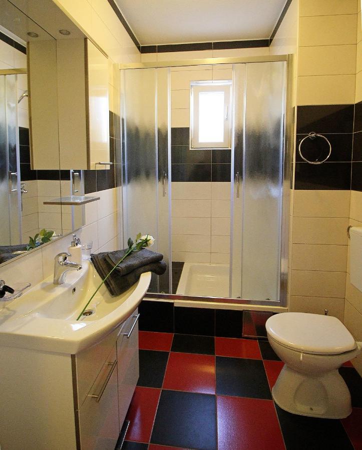 Apartmani Bozena Makarska Extérieur photo