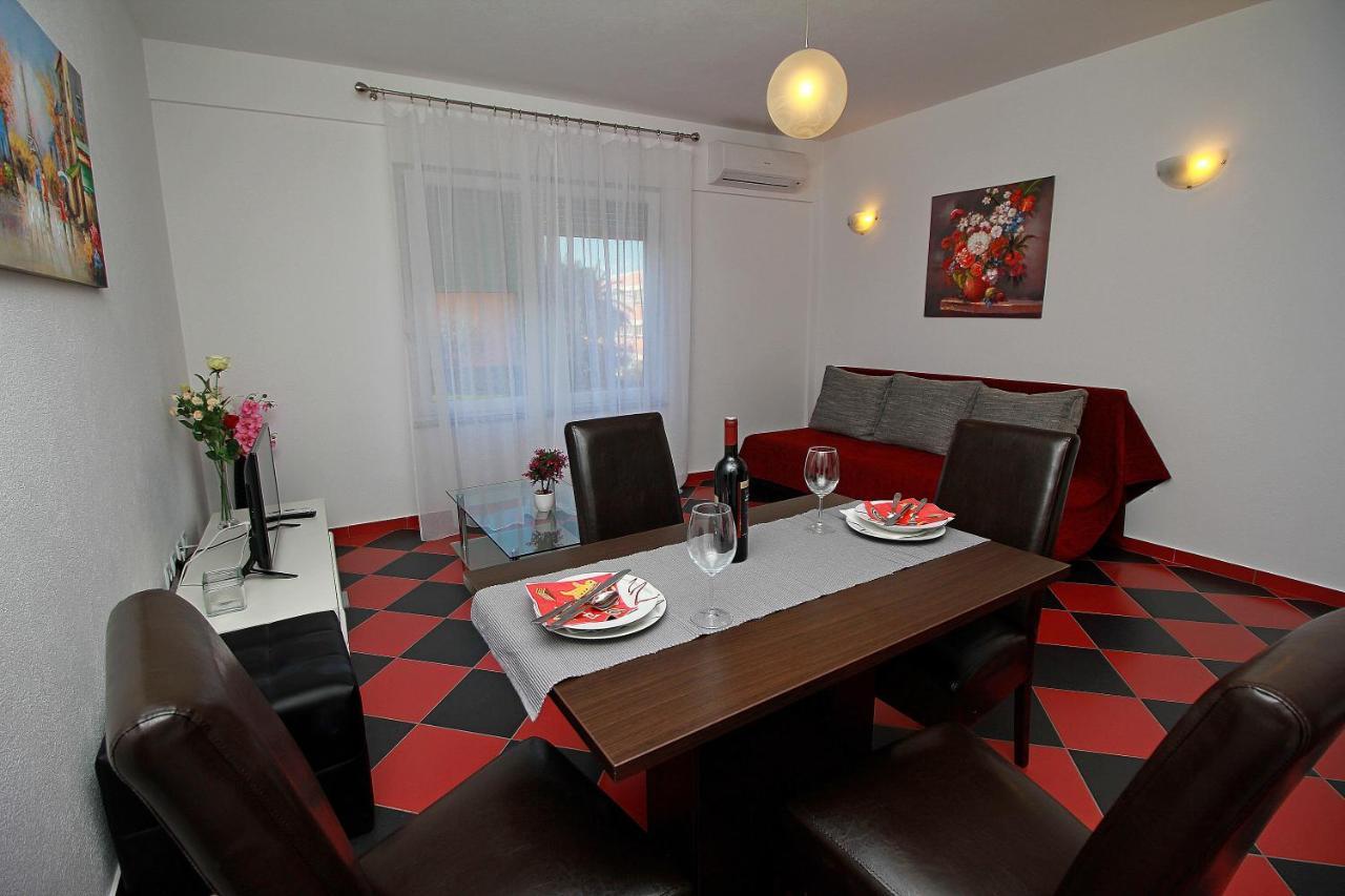 Apartmani Bozena Makarska Extérieur photo